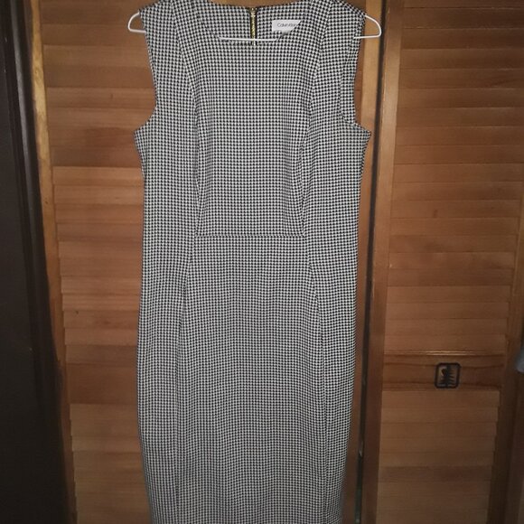 Calvin Klein SZ 8 Black White Houndstooth Fitted Sheath Business Dress Like New! - Picture 1 of 5